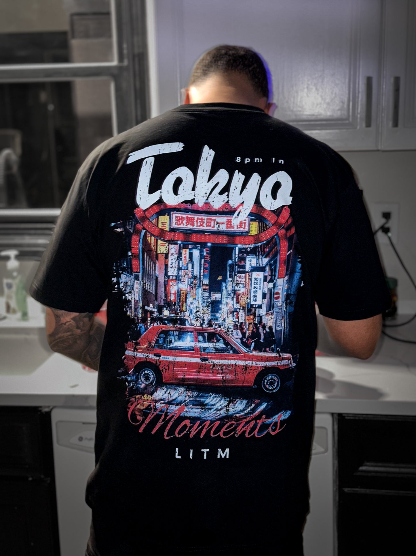 8pm in Tokyo (Black T-shirt)